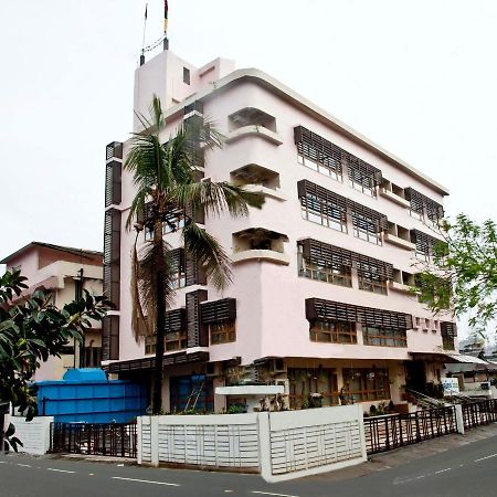 Hotel Rains Inn Гувахати Экстерьер фото